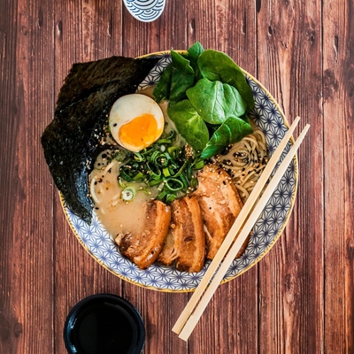 Personalisierter Ramen Salat Japanische Gewürze 1,8 L Nudelsuppe für köstliche Speise Soße