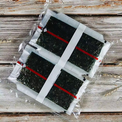 Triangle Onigiri Nori mit gedämpften Algen Triangle Laver Algen in Kunststoffverpackungen