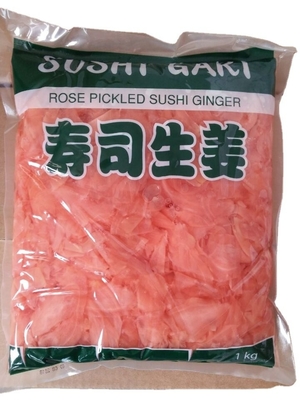 Wasserkonservierung Prozess Süßes eingelegtes Sushi Ingwer in großen Mengen für japanische Köstlichkeiten