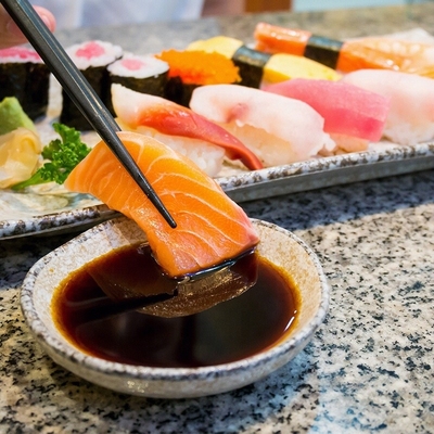 GK Adresse Hot Pot und Sushi Sauce Dunkle Sojasauce Aromatisierte Sashimi Sojabohnen Zutaten