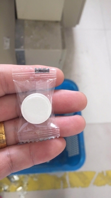 Kompakte und tragbare, weiße, komprimierte Tablette für das Gesichtsgewebe für jeden Anlass